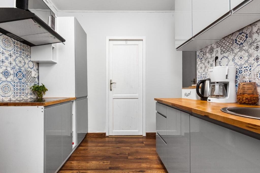 Apartament Revel Apartment Гдиня Екстериор снимка